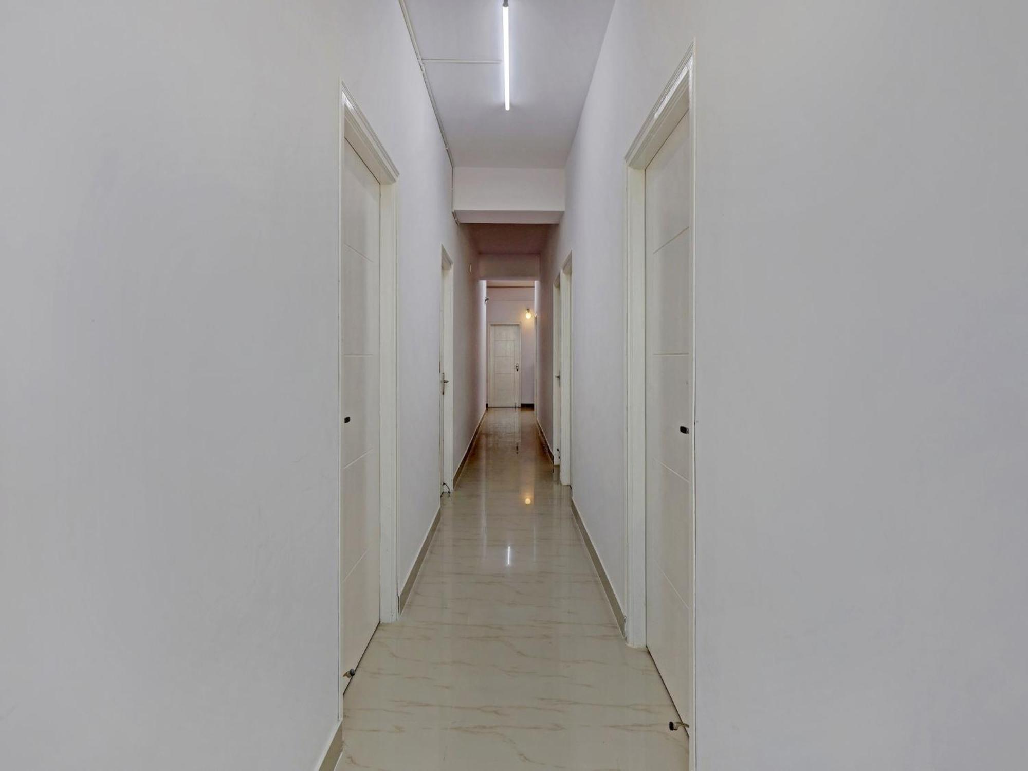Hotel O Compact Studio Kr Puram Near Phoenix Marketcity 벵갈루루 외부 사진